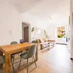 Casaviva - Comfy Modern Trilo In Genova Principe